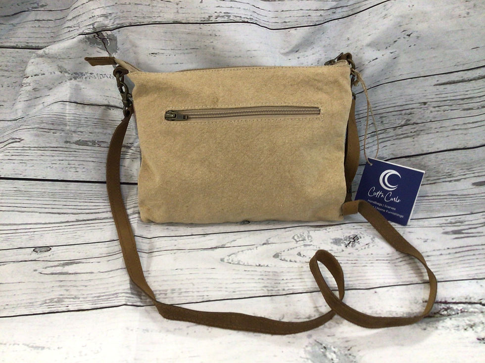 Thumbnail: Purse, Daisy Sling