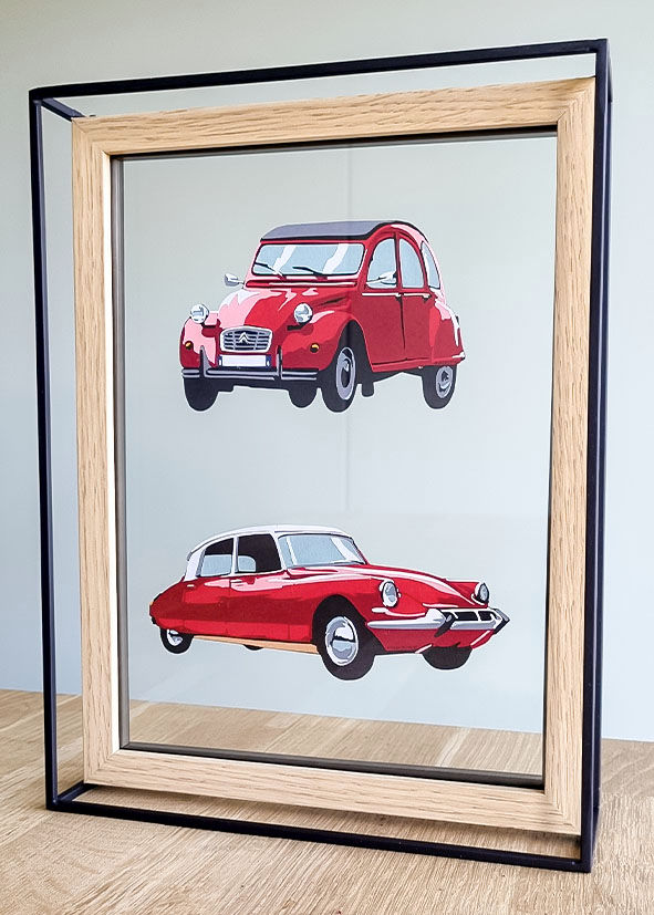 Miniature : Zoom sur les voitures nostalgiques en kirigami. ©Audrey Jouve