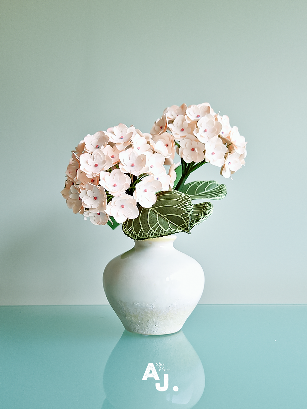 Hortensia en papier ©Audrey Jouve