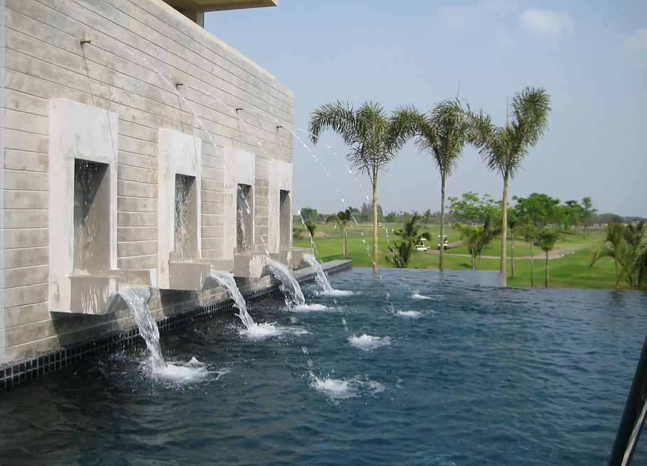Swimming 2.jpg