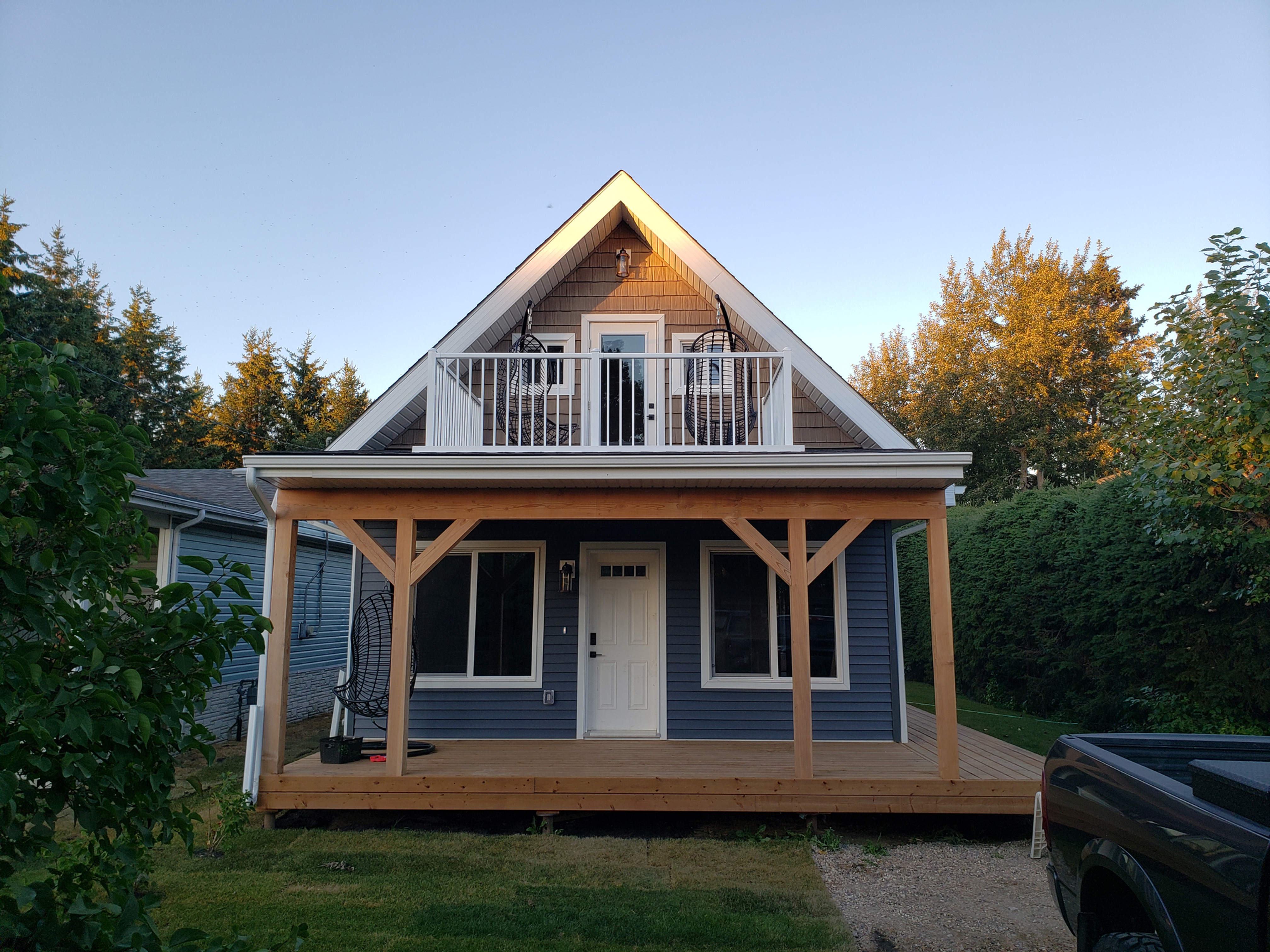 Pigeon Lake Cabin