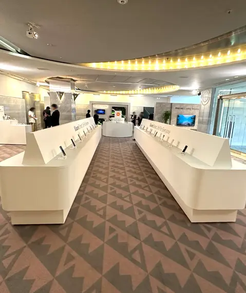 スマートフォンメーカー 新製品発表会