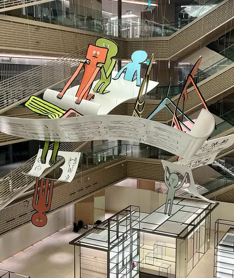 GINZA SIX 吹き抜けアート