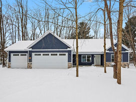 9194 Kellie Lane, Richland, MI 49083