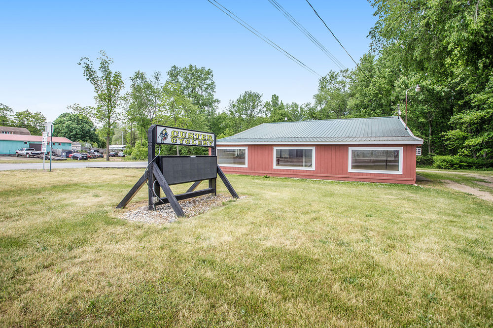 PENDING! 104 N Augusta Drive, Augusta, MI 49012