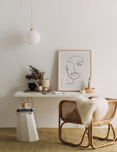 bureau dans les tons beiges