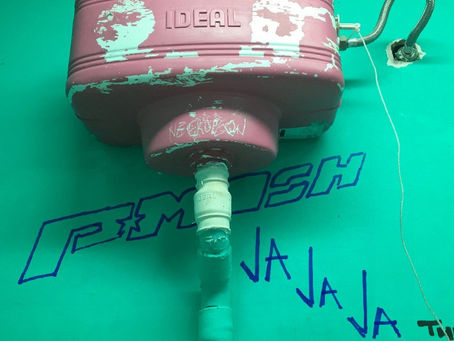 Baila con Plastilina Mosh y su Nuevo Sencillo, "JAJAJA"