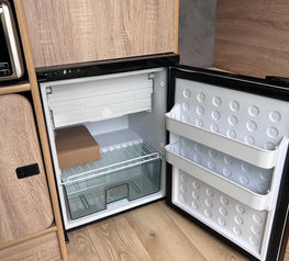 MWB Ford Transit 23.jpeg