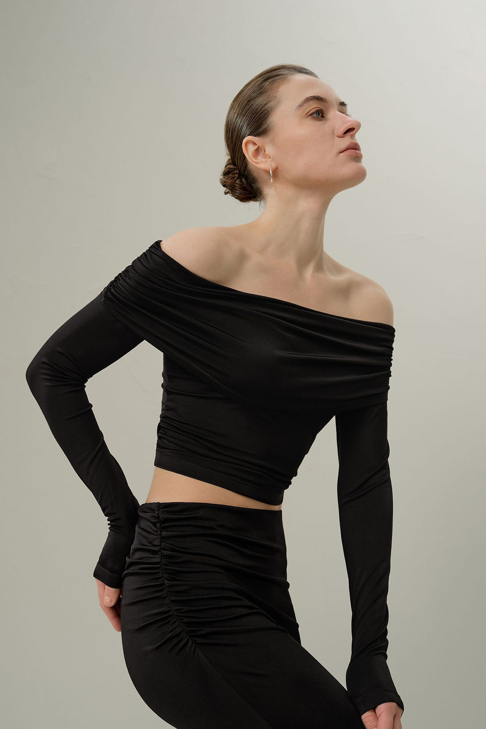 Thumbnail: Silk Breeze Jersey Off-Shoulder Long Sleeve Top