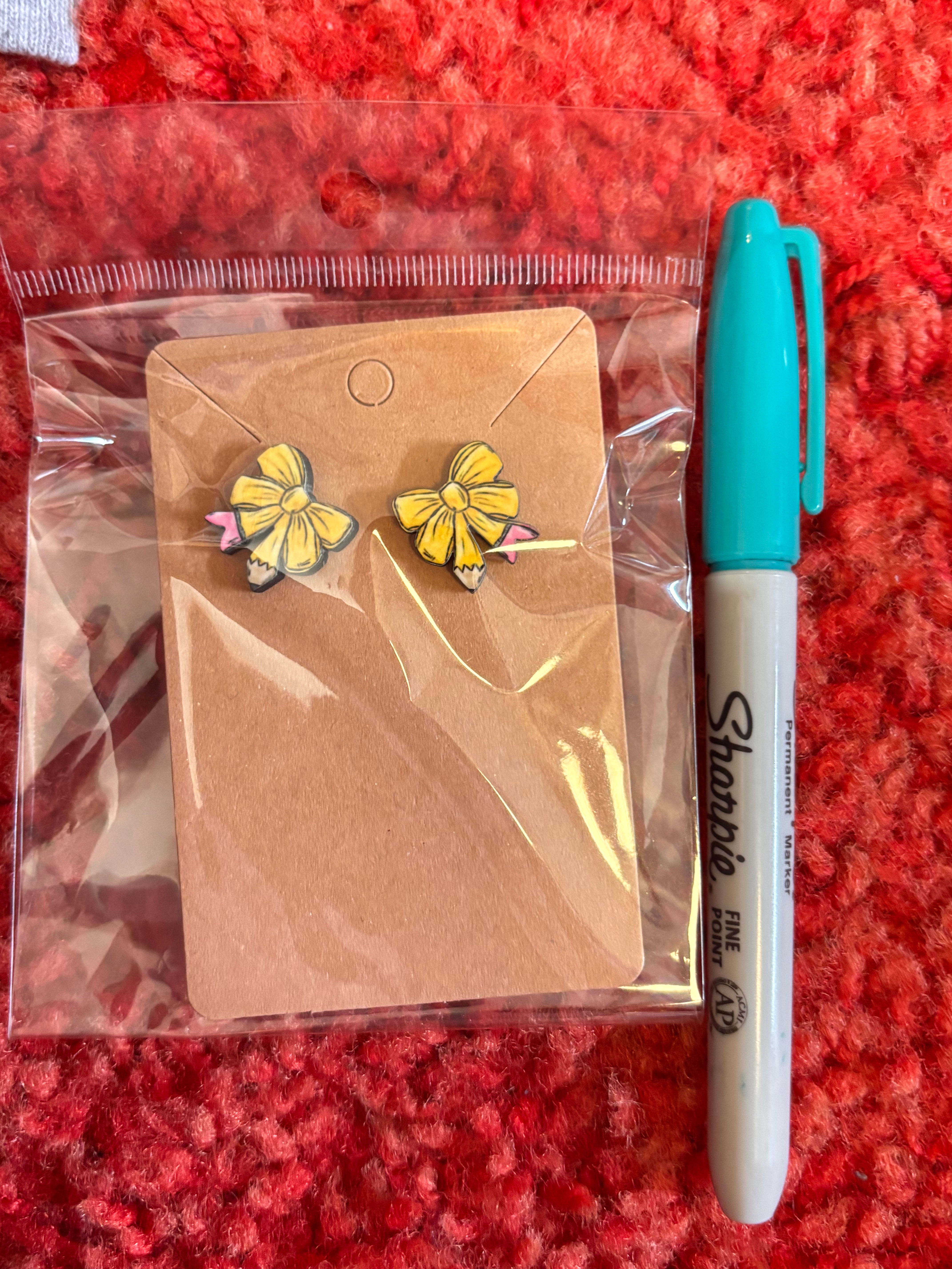 Pencil Bow Studs