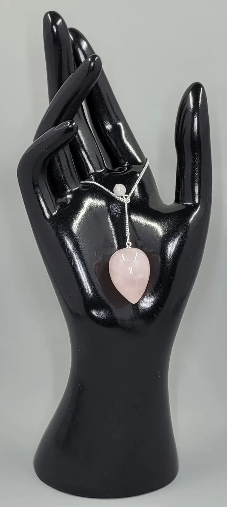 Thumbnail: Healing and meditation stones