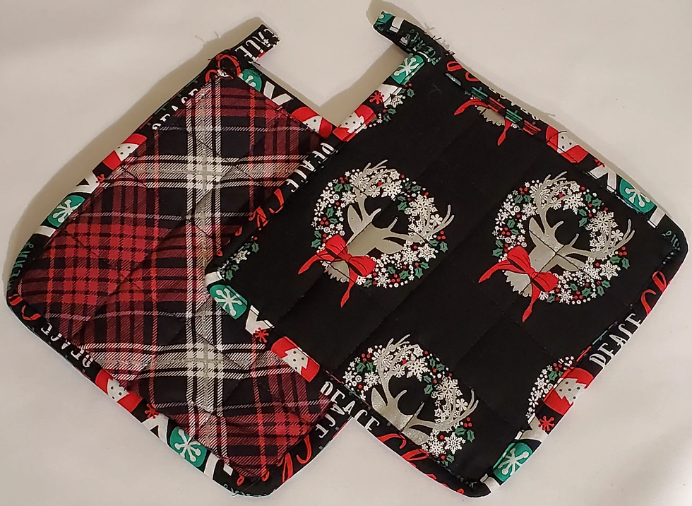 Thumbnail: Red Plaid Reindeer Wreath apron set