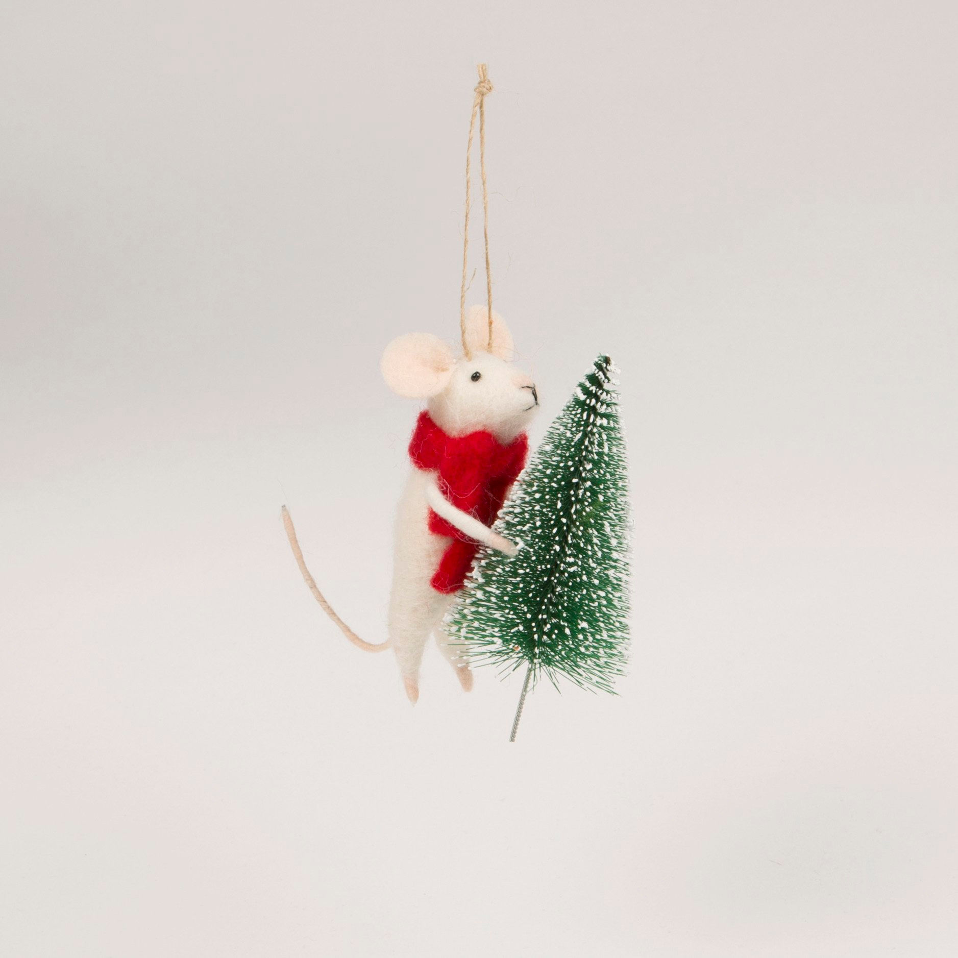 Rat/mouse with christmas tree decoration