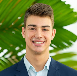 Jonathan mitchell headshot.jpg