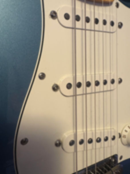 65 Modern Strat Set