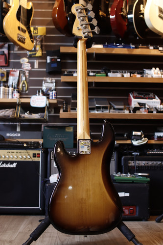 Fender / American vintage 57' Precision Bass | elevenguitars