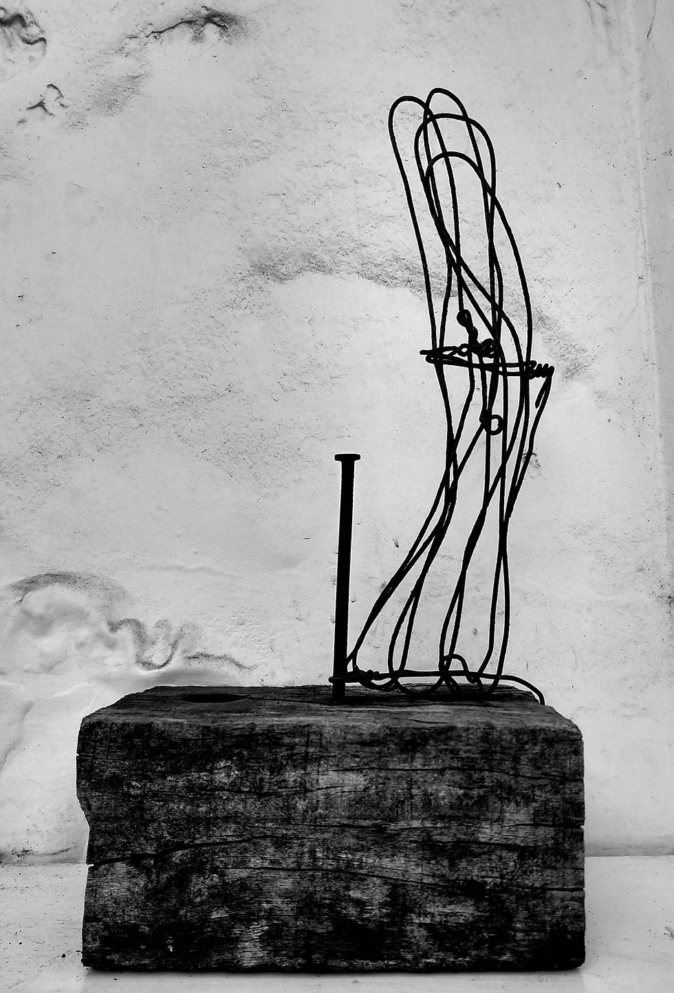 LAS SOMBRAS DEL DESTIERRO