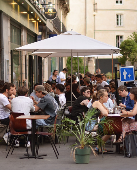 POST_terrasse début de soirée 2.jpg