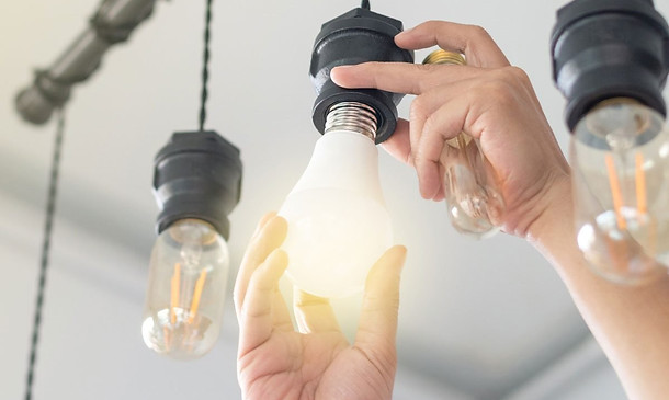 change-lightbulb-GettyImages-1130699882.jpeg