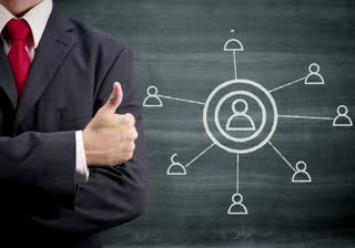 Amigos: uma grande fonte de empregos