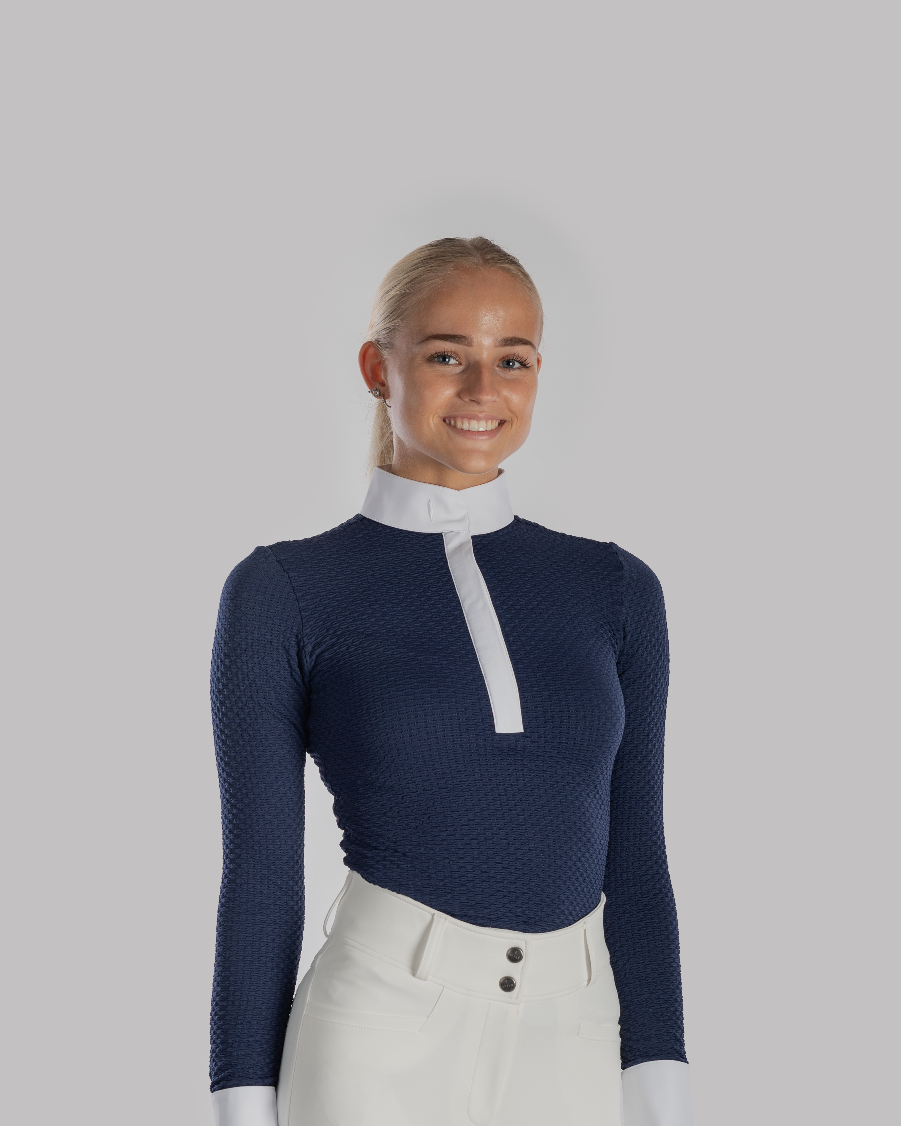 Waffle Zip Long Sleeve Show Shirt in Navy