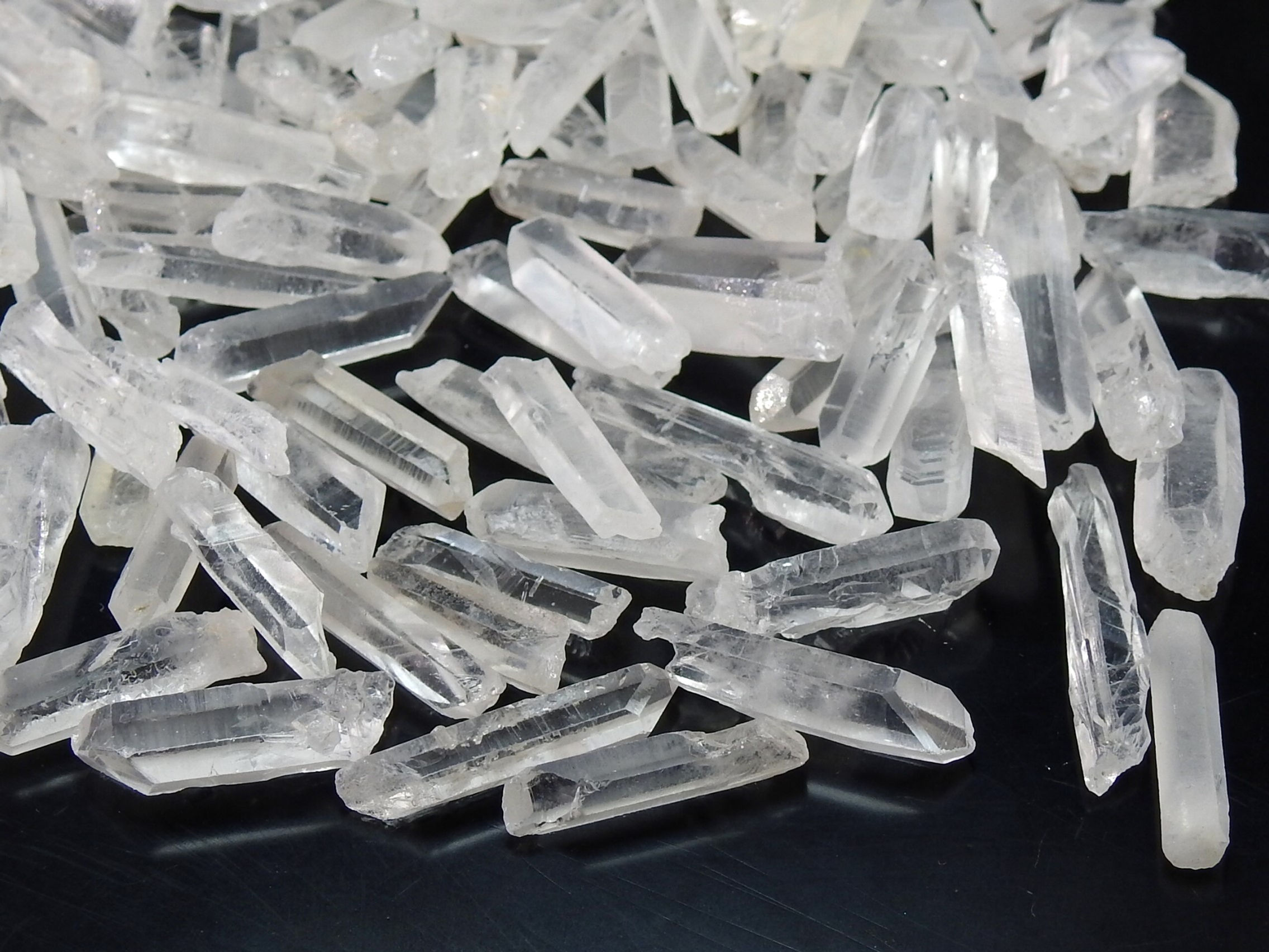 Crystal Quartz Natural Rough Stick