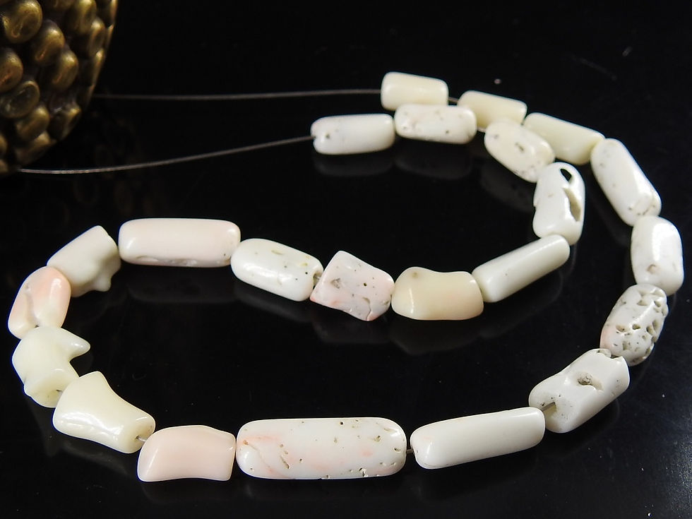 サムネイル： White Coral Smooth Tumble Nuggets Beads
