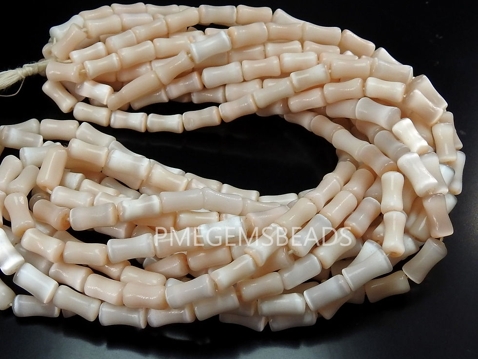 Миниатюра: White Monalisa Smooth Tubes Shape Beads