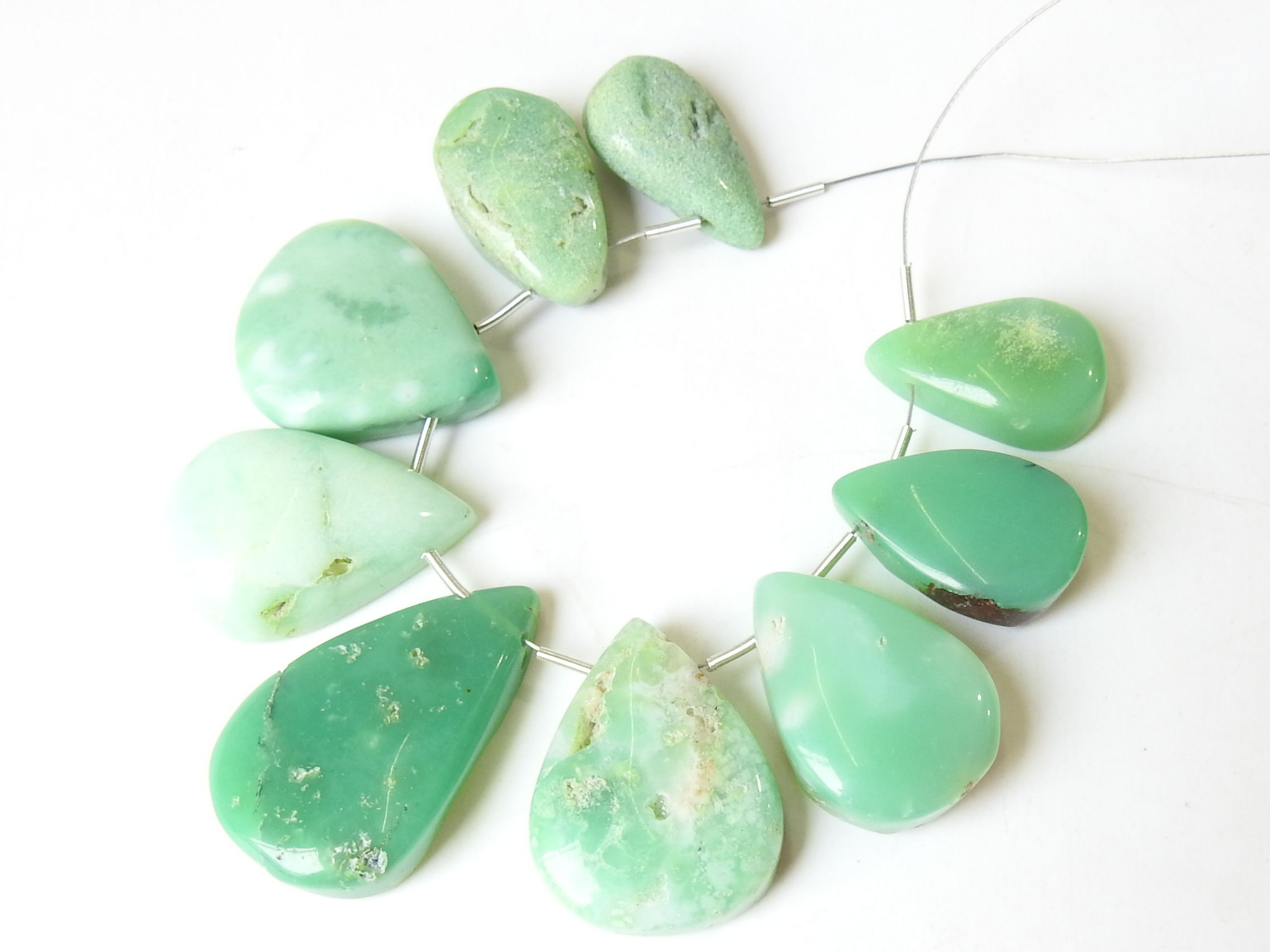 Chrysoprase Smooth Cabochon Briolette/9Piece 32X20To21X22MM Approx/WWM-1