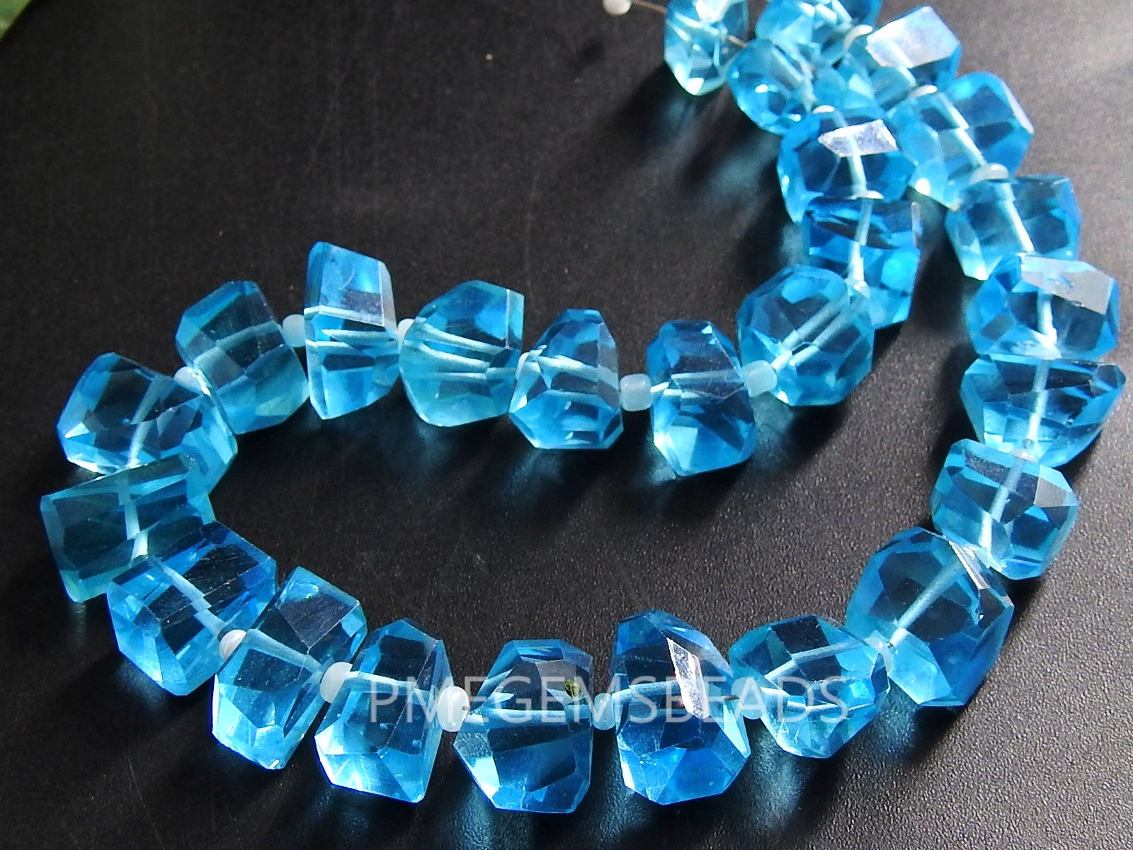 Topaz Blue Quartz Faceted Tumble Nuggets Beads