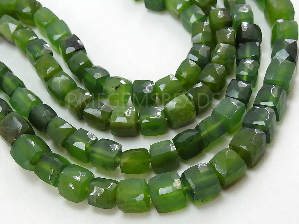Thumbnail: Serpentine Faceted Cube Box Beads