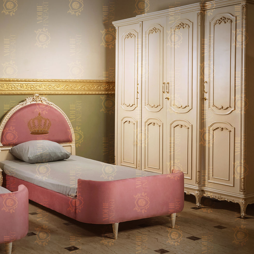 Royale Bedroom Collection