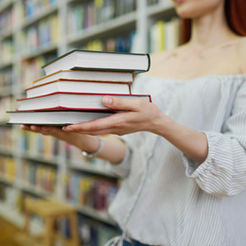 SETOR EDITORIAL E DE LIVROS REGISTRA EXPANSÃO DE 13% ENTRE 2023 E 2025