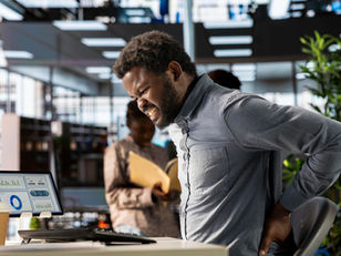 DOENÇAS AFASTARAM 4,1 MILHÕES DE TRABALHADORES DE SUAS FUNÇÕES EM 2025