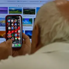 USO DE INTERNET NO PAÍS CRESCE MAIS ENTRE IDOSOS, MOSTRA IBGE