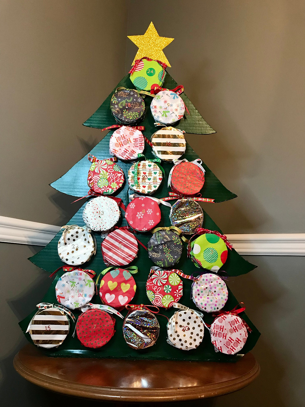 DIY Christmas Tree Advent Calendar