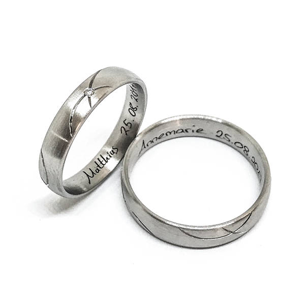 Platin und Gold bei Trauringen