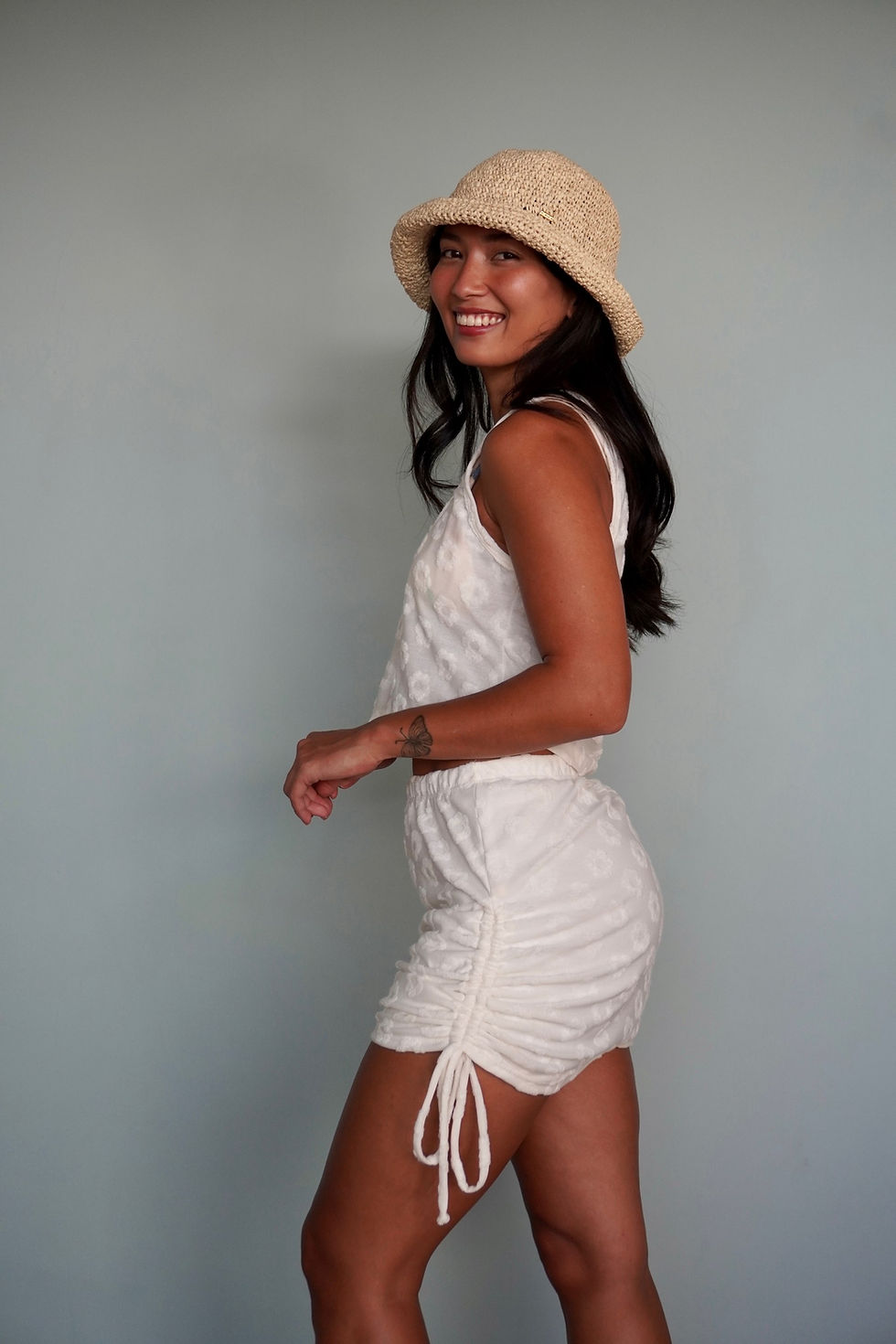 Thumbnail: Saia Giulia off-white flowers 