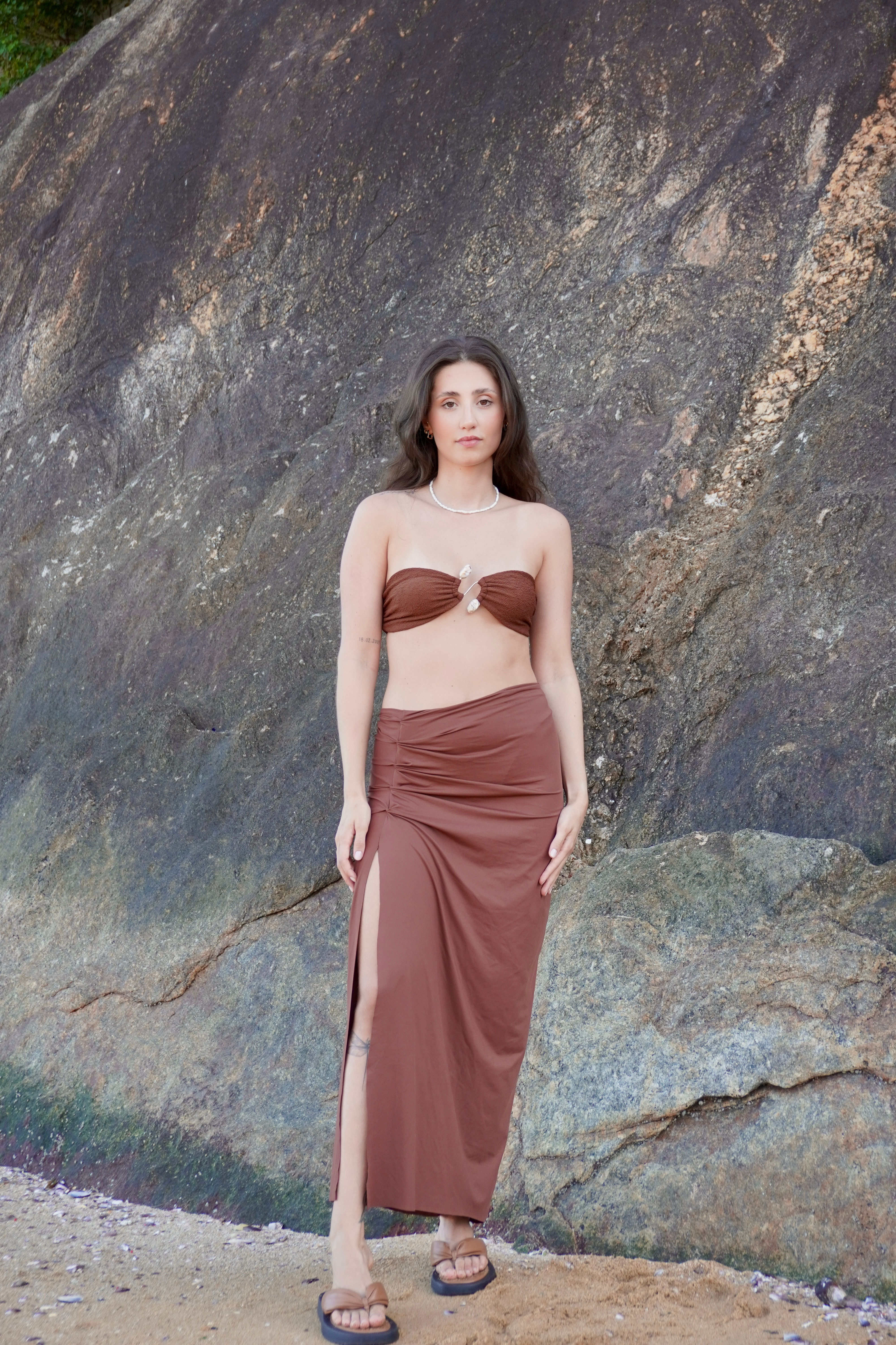 Saia Emily mocha liso