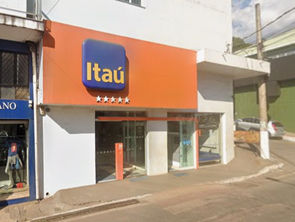 Feriados de abril: bancos não abrem nos dias 3 e 21; clientes devem planejar atendimentos presenciais