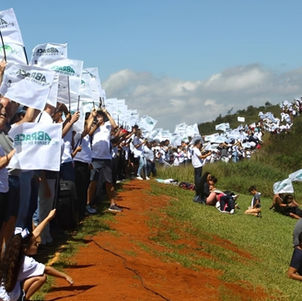19º Abrace à Serra da Moeda acontece no feriado de Tiradentes em defesa das nascentes