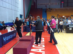 Odličja dijeli Matija Šurbek