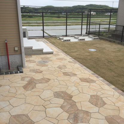 天然芝・ユニソン ティーナ使用