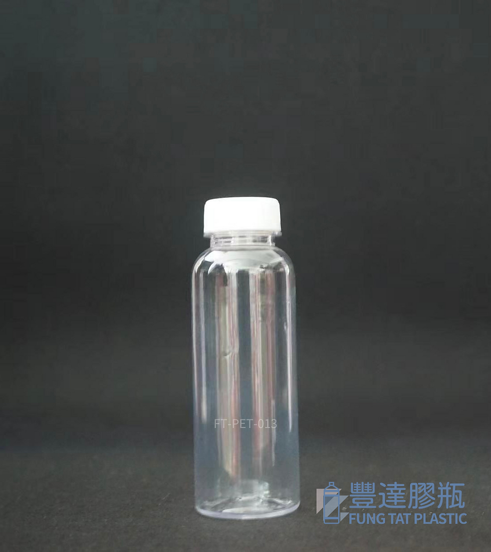 高品質透明清澈的食品級PET塑料瓶，展示產品原始色澤。