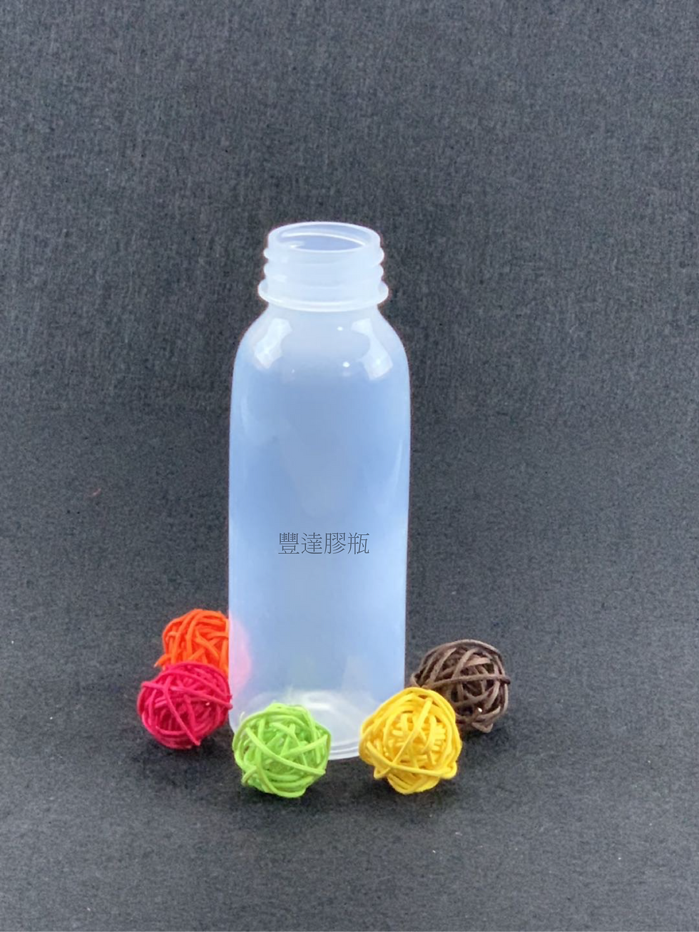 耐熱半透明食品級PP塑料瓶，適合熱灌裝飲品使用。