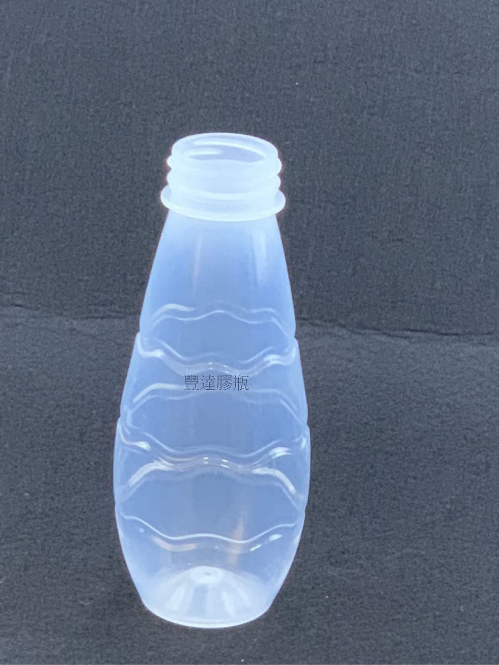 耐熱半透明食品級PP塑料瓶，適合熱灌裝飲品使用。