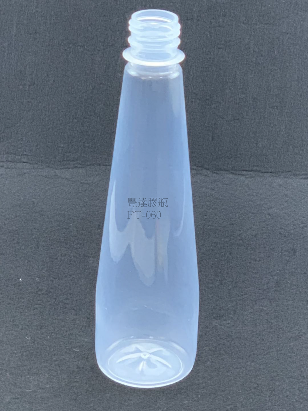 耐熱半透明食品級PP塑料瓶，適合熱灌裝飲品使用。