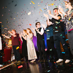 Sommer, Sommershows, Sommerspaß mit Kampf der Künste