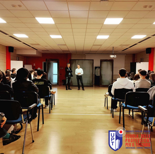 ARCO - 🎭 Teatro contro il Bullismo 🎭