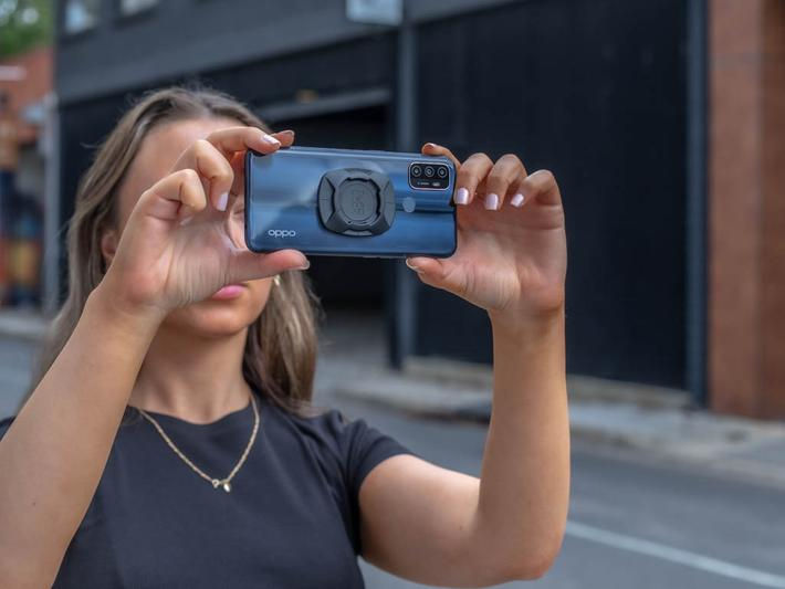 Thumbnail: Quad Lock Universal Adapter